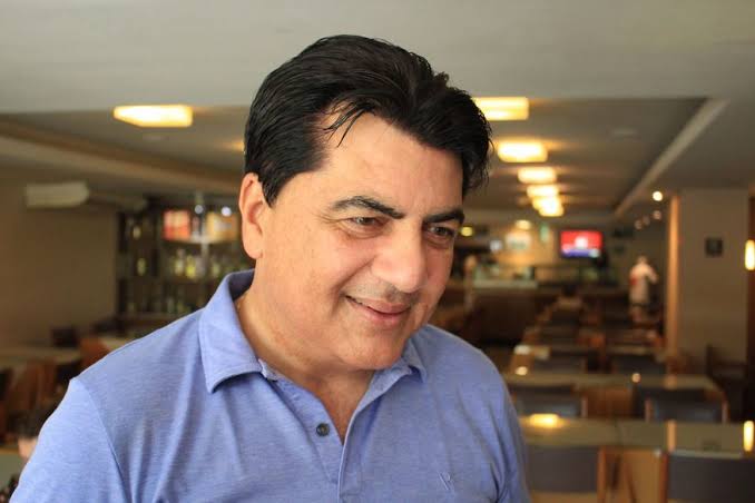 4452B21E-4184-4C63-9A25-B4064F9ADAB9