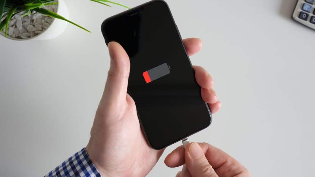 7 celulares com a melhor duração de bateria em 2025