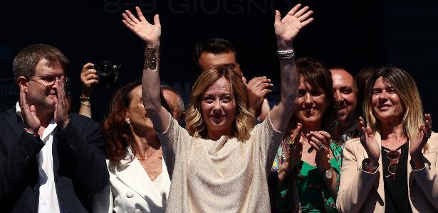 Site que forjava nudes de mulheres é fechado na Itália Primeira-ministra da Itália, Giorgia Meloni, teve imagens adulteradas publicadas no site