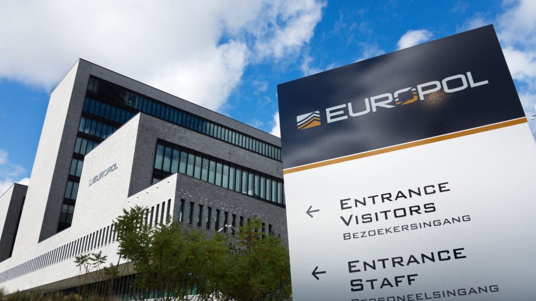 Europol usa IA para identificar vítimas de exploração sexual infantil na internet