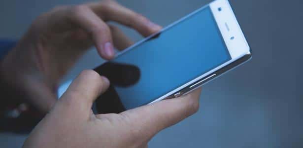 Imigração dos EUA terá acesso a software israelense que hackeia Graphite possibilita rastreio de aparelhos e leitura de mensagens, incluindo em apps criptografados