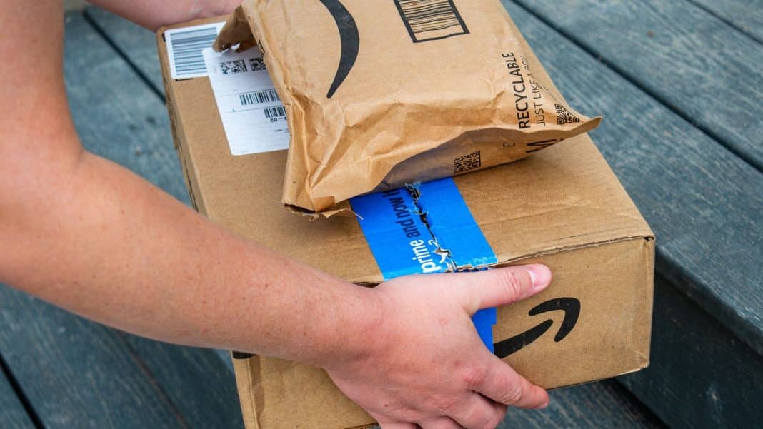 Amazon baixa para R$ 19 valor mínimo de compras para entregas no mesmo dia