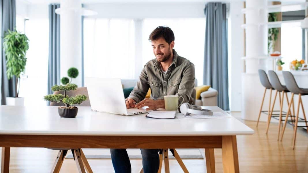 Home office: 110 vagas para trabalho remoto [19/10]