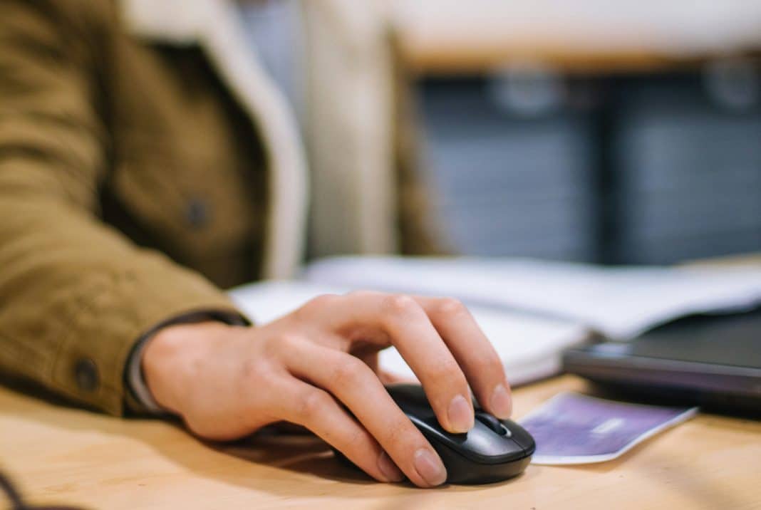 Mouse 'espião' pode ser usado para gravar conversas, diz pesquisa; saiba mais