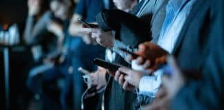 ‘Saí à caça dos homens que filmavam secretamente suas mulheres e compartilhavam os vídeos na internet’ Como as plataformas digitais estão reconfigurando o debate público