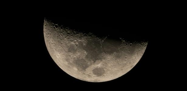 Qual a fase da Lua hoje (11)? Veja calendário lunar Lua minguante