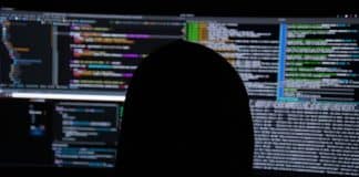 Grupo de hackers diz ter roubado dados de quase 50 empresas globais Hacker é preso após burlar sistemas para pagar um centavo de euro em hospedagens de luxo