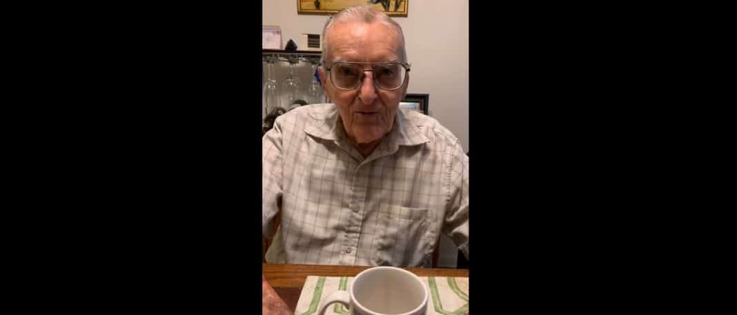 Vídeo de homem vendendo colar para tratamento da neta foi Vídeo de homem vendendo colar para tratamento da neta foi feito com IA