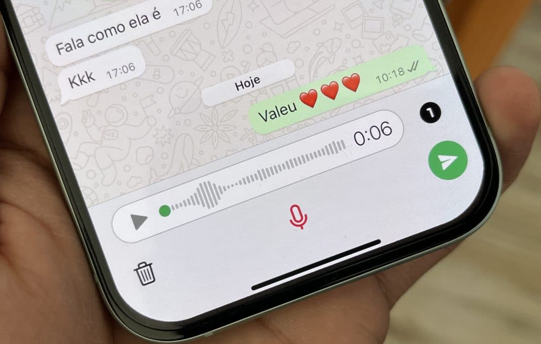 Como funcionam os programas que recuperam mensagens de celulares e são usados pela PF em investigações