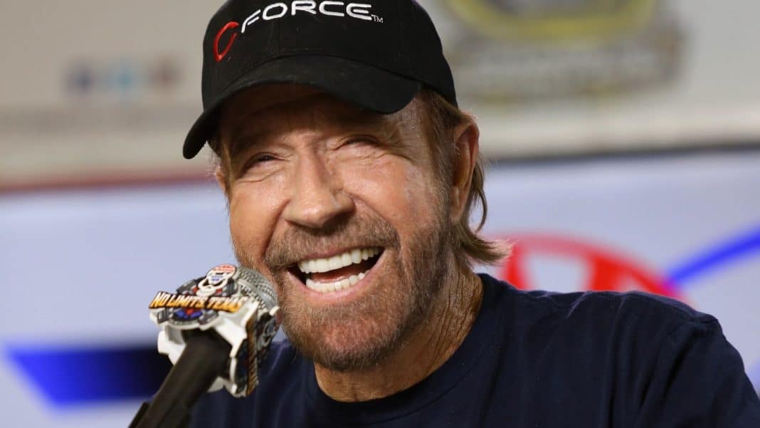 Lenda dos filmes de ação, Chuck Norris morre aos 86 anos