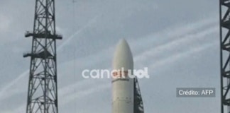 Blue Origin aterrissa pela primeira vez foguete com propulsor reutilizado Acesse pelo celular