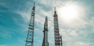 Blue Origin reutiliza propulsor do foguete New Glenn Blue Origin reutiliza propulsor do foguete New Glenn