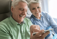 Idosos devem ser separados no avião por segurança, aponta estudo A evacuação de um avião pode ser mais lenta dependendo do posicionamento dos passageiros idosos, indica estudo