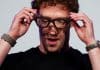 Meta cria 'clone' de Mark Zuckerberg com inteligência artificial, diz jornal Meta lança dois óculos inteligentes Ray-Ban com lentes de grau