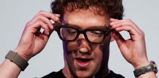 Meta cria 'clone' de Mark Zuckerberg com inteligência artificial, diz jornal Meta lança dois óculos inteligentes Ray-Ban com lentes de grau