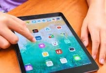 Noruega planeja proibir uso de mídias sociais por menores de 16 anos Imagem