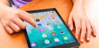 Noruega planeja proibir uso de mídias sociais por menores de 16 anos Imagem