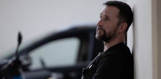 O que acontece com Robby em The Pitt? Entenda o final da Temporada 2 O que acontece com Robby em The Pitt? Entenda o final da Temporada 2