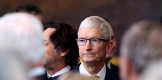 Tim Cook se isola como CEO mais longevo da Apple, superando Steve Jobs; veja as diferenças entre eles Tim Cook se isola como CEO mais longevo da Apple, superando Steve Jobs; veja as diferenças entre eles