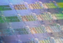 EUA ordenam suspensão de envio de máquinas à 2ª maior fabricante de chips da China, diz agência EUA ordenam suspensão de envio de máquinas à 2ª maior fabricante de chips da China, diz agência