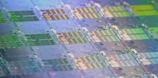 EUA ordenam suspensão de envio de máquinas à 2ª maior fabricante de chips da China, diz agência EUA ordenam suspensão de envio de máquinas à 2ª maior fabricante de chips da China, diz agência