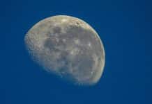 Lua Azul e microlua podem ser vistas hoje à noite Lua cheia captada no céu de São Paulo
