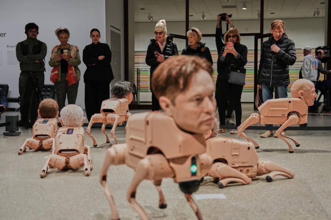 Musk e Zuckerberg viram cães-robôs que fazem 'cocô artístico' em museu