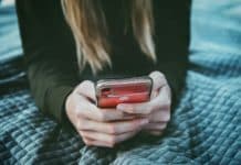 Amor na era do swipe: como apps mudaram o namoro no Brasil Amor na era do swipe: como apps mudaram o namoro no Brasil