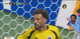 É #FAKE vídeo de pintura gigante do goleiro Vozinha em rua de Cabo Verde; cena foi fabricada com IA É #FAKE vídeo de pintura gigante do goleiro Vozinha em rua de Cabo Verde; cena foi fabricada com IA
