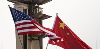 EUA acusam Baidu, Alibaba, BYD e outras de colaborar com Exército chinês EUA acusam Baidu, Alibaba, BYD e outras de colaborar com Exército chinês