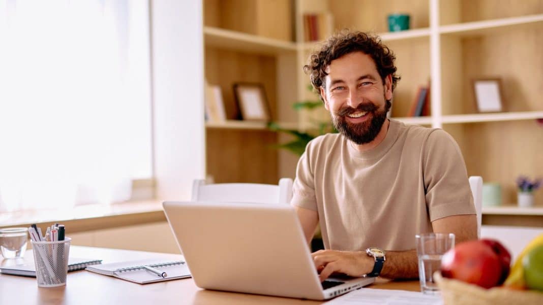 Home office: 40 vagas para trabalho remoto internacional [21/06]