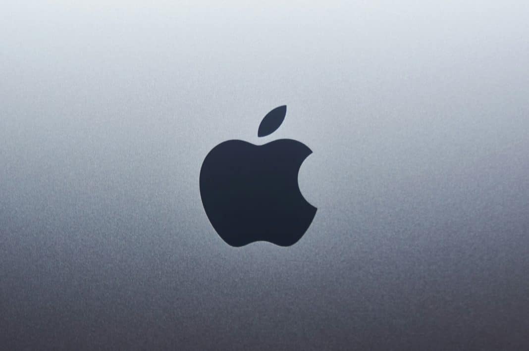 Apple perde recurso contra lei da União Europeia que limita poder das big techs
