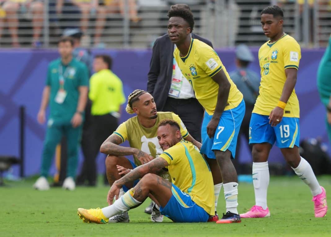 É #FAKE que Cristo Redentor teve show de drones em É #FAKE que Cristo Redentor teve show de drones em homenagem a Neymar após eliminação na Copa; vídeo foi criado com IA