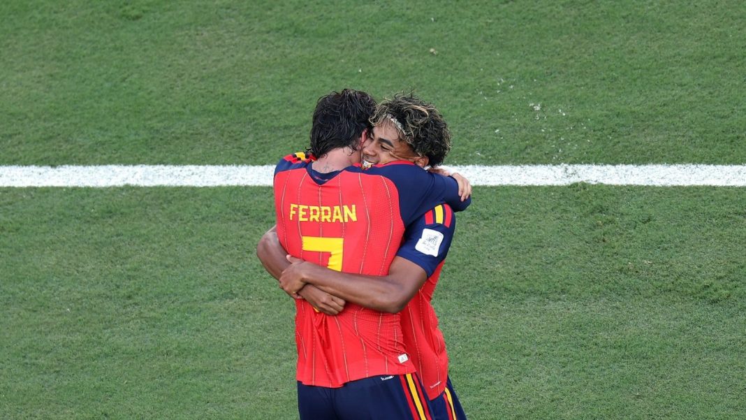 EA FC acerta campeão da Copa do Mundo pela quinta EA FC acerta campeão da Copa do Mundo pela quinta vez após vitória da Espanha
