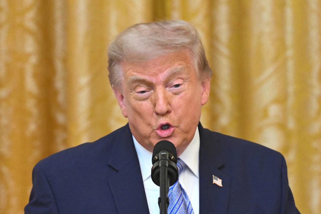 IA impulsiona exportações mexicanas para EUA e dificulta cruzada comercial IA impulsiona exportações mexicanas para EUA e dificulta cruzada comercial de Trump