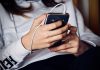 Celular, comparação e diálogo: os desafios de educar adolescentes em uma geração hiperconectada 'Dinheiro fácil': Como grupos armados estão usando Facebook e TikTok para recrutar menores na Colômbia