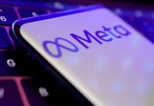 Acordo da Meta é o maior desde ações contra tabaco nos EUA nos anos 90 Logotipo da Meta em celular