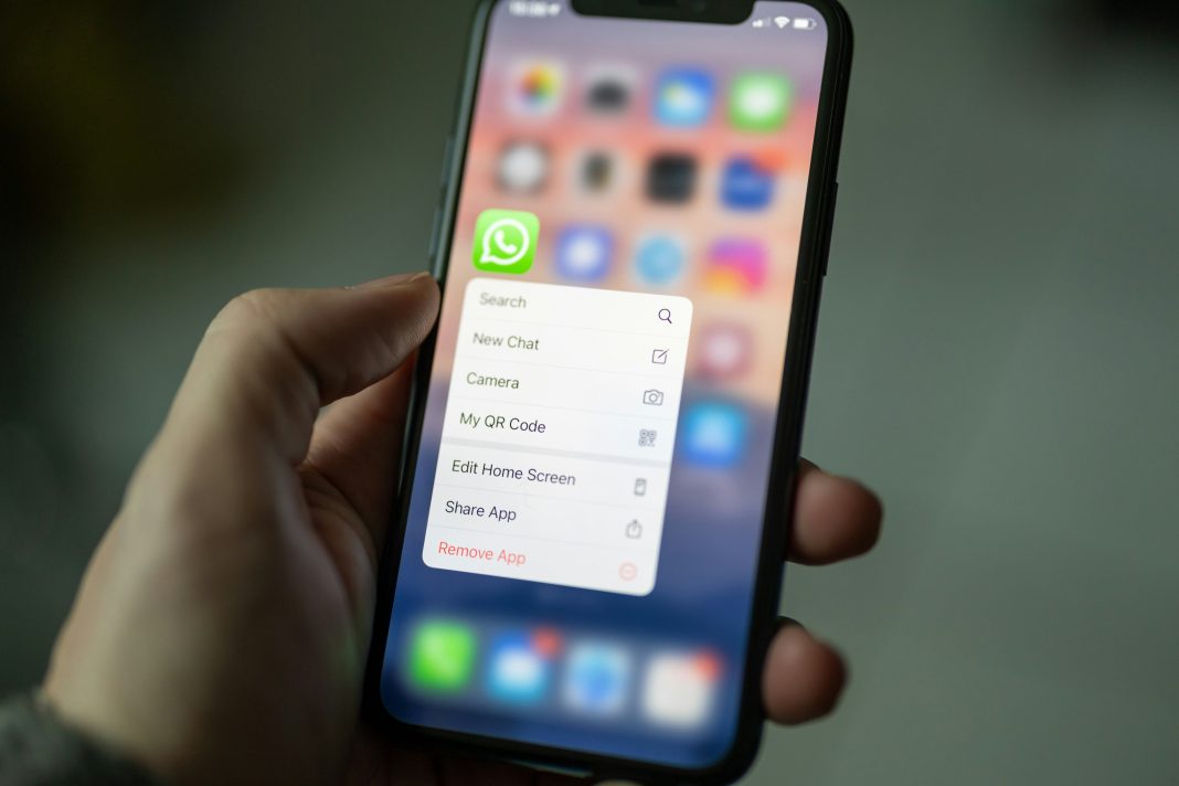 Bloqueios em massa do WhatsApp causam prejuízo para usuários: 'Sem chão'