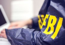FBI prende jovens acusados de mega-ataque hacker global FBI prende jovens acusados de mega-ataque hacker global