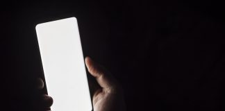 IA nas eleições: 6 casos reais mostram como deepfakes já desafiaram democracias pelo mundo IA nas eleições: 6 casos reais mostram como deepfakes já desafiaram democracias pelo mundo