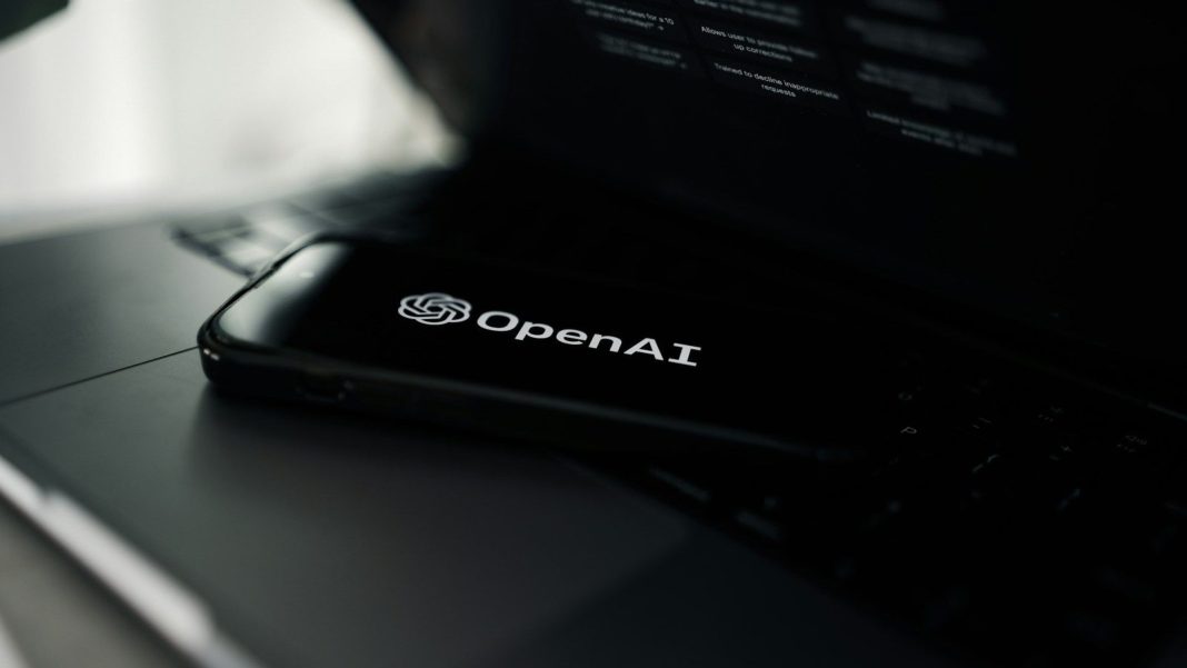 OpenAI teme riscos de cibersegurança em novo modelo e pausa OpenAI teme riscos de cibersegurança em novo modelo e pausa testes