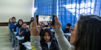 Reconhecimento facial é suspenso em escolas no Paraná Reconhecimento facial é suspenso em escolas no Paraná