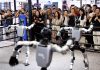 Robôs que dançam e trabalham: gigante chinesa estreia na bolsa Robôs que dançam e trabalham: gigante chinesa estreia na bolsa