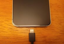 Seu celular não tem entrada para fone? Veja quais modelos com fio funcionam Seu celular não tem entrada para fone? Veja quais modelos com fio funcionam