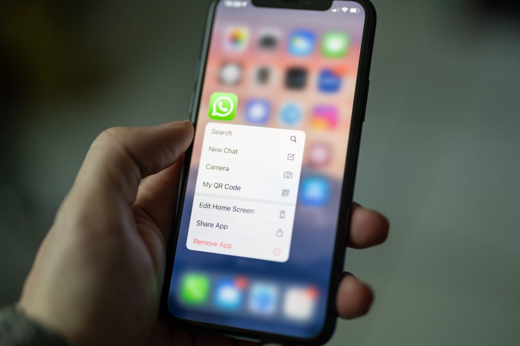 Como ativar o controle parental para adolescentes no WhatsApp Como ativar o controle parental para adolescentes no WhatsApp