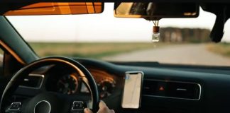 MPT processa Uber em R$ 321 milhões por cobrar taxa de motoristas para trabalhar MPT processa Uber em R$ 321 milhões por cobrar taxa de motoristas para trabalhar