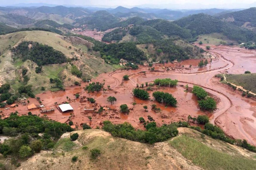 Mariana, Brumadinho e Covid-19: relembre em VÍDEO as tragédias e Mariana, Brumadinho e Covid-19: relembre em VÍDEO as tragédias e crises no Brasil que marcaram os 20 anos do g1