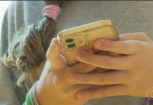 TikTok firma acordo de até R$ 1,5 bilhão e terá de impor limite de 2 horas por dia TikTok firma acordo de até R$ 1,5 bilhão e terá de impor limite de 2 horas por dia