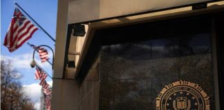 Vazamento de dados do FBI expõe operações de inteligência e vigilância Vazamento de dados do FBI expõe operações de inteligência e vigilância