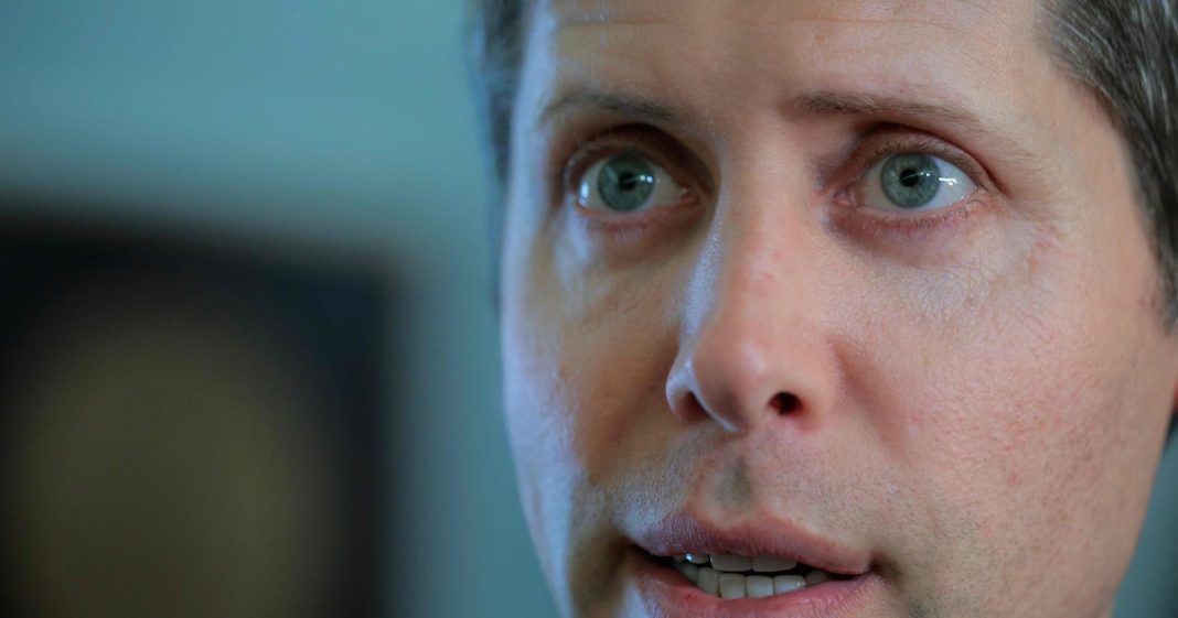 CEO da OpenAI diz que temos que aceitar também as CEO da OpenAI diz que temos que aceitar também as ‘coisas ruins’ causadas pela IA